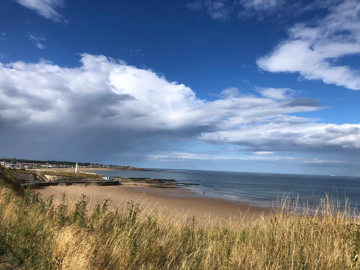 Roker Cottage, Luxury Seaside Apartment, Private Parking, Sky Tv Sunderland  Buitenkant foto